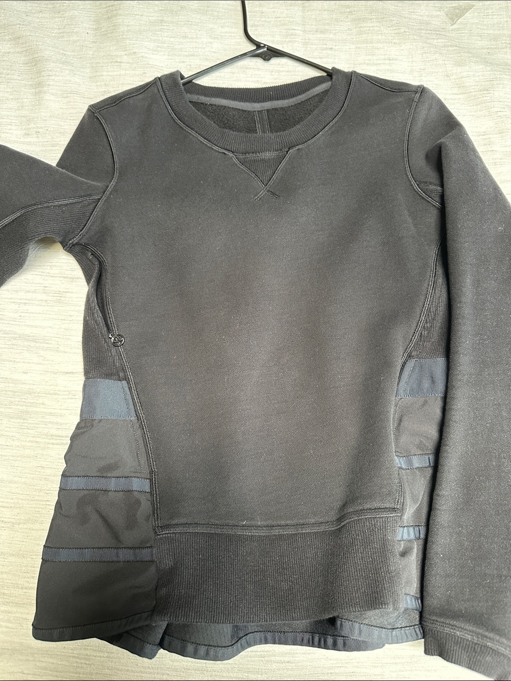 Lululemon Crewneck - Picture 3 of 6